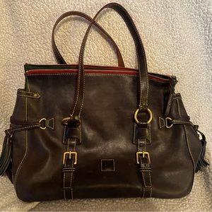 Large, gorgeous, flourentine leather, DnB in excellent used condition.